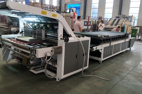BZJ-Q2 SERIES SEMI-AUTO FLUTE LAMINATOR MACHINE