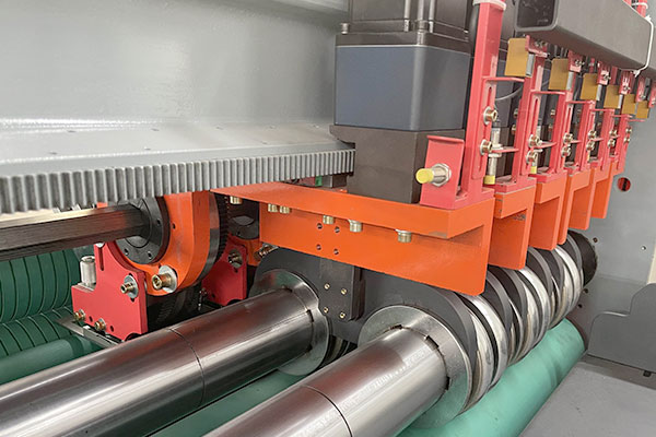 BFY-NC computerized thin blade slitter scorer machine (fast order change 8-15 seconds)